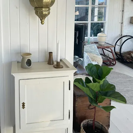Original Wooden Summer House With Sea View Allingabro