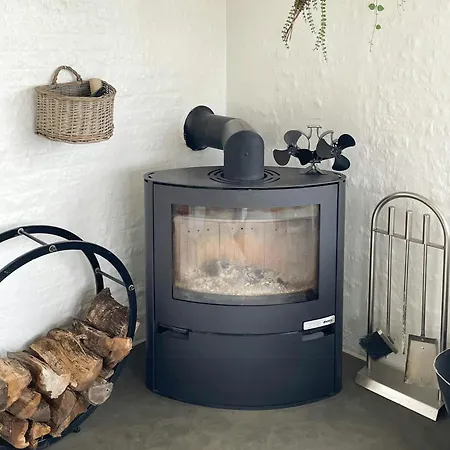 Original Wooden Summer House With Sea View Casa de Férias