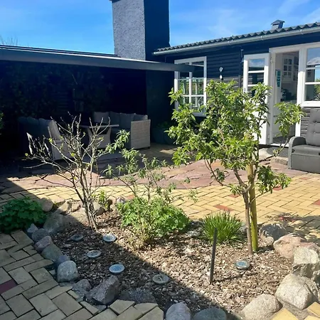 Original Wooden Summer House With Sea View Casa de Férias Allingabro