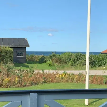 Original Wooden Summer House With Sea View Holiday home *