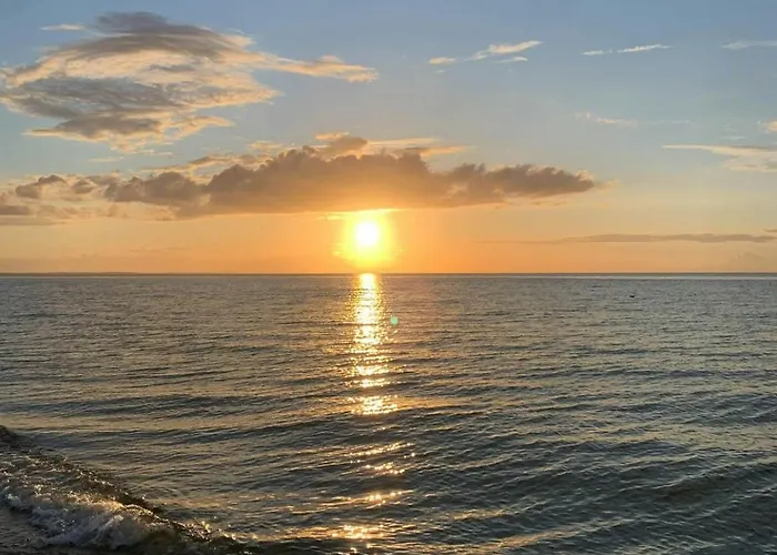 Original Wooden Summer House With Sea View * Allingåbro