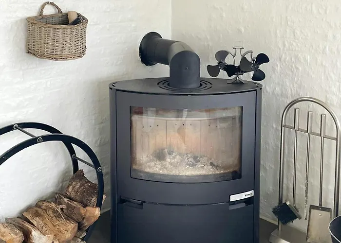 Original Wooden Summer House With Sea View Σπίτι διακοπών