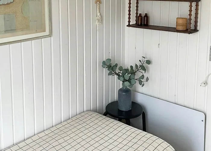 Original Wooden Summer House With Sea View *